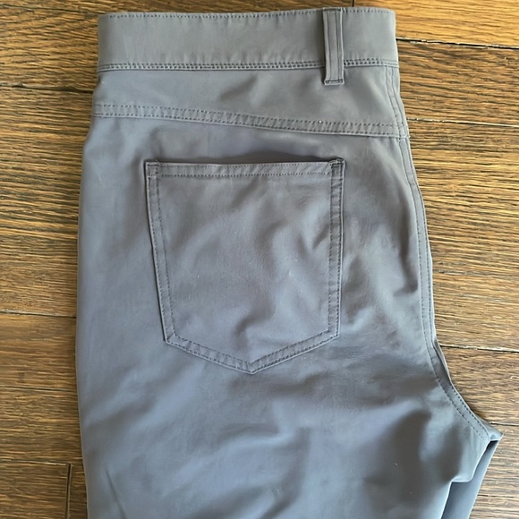 Mizzen and Main Helmsman 5 Pocket Pants - Picture 5 of 6